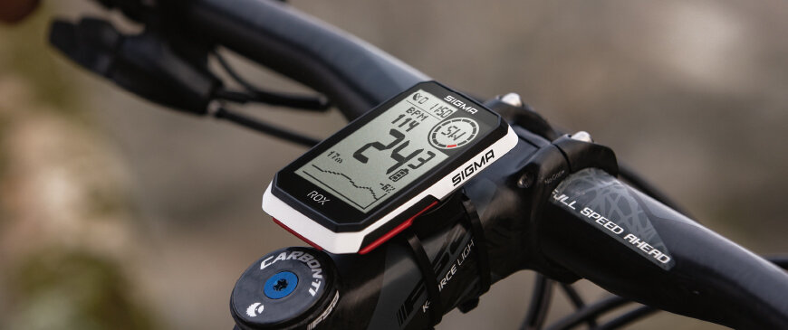  Sigma ROX 4.0 GPS Bike Computers, Black, Altitude, Navigation,  Large Display, Easy 3 Button Operation, E-Bike Ready, Smart Phone  Connectivity, Lightweight, IPX7 Water Resistant (Computer Only) :  Electronics