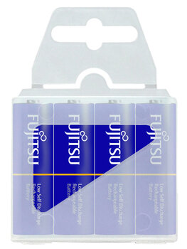 4 x Fujitsu R6/AA 2000mAh HR-3UTI/4T batteries (box)