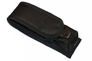 kabura do latarki Black Eye MX142