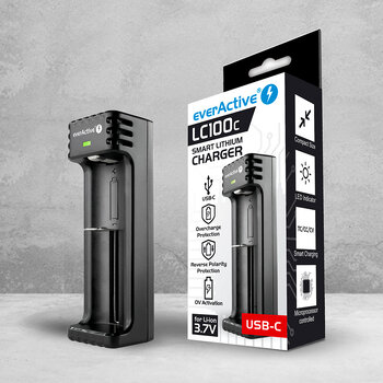 Ładowarka do akumulatorków cylindrycznych Li-ion everActive LC-100C USB-C