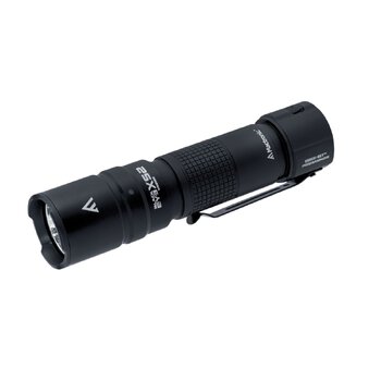 Latarka ręczna MacTronic Black Eye X52 THH0080