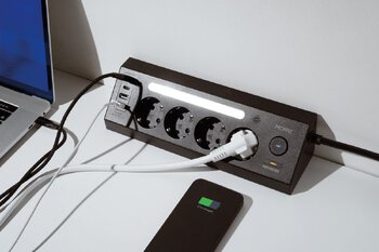 MORRE M411 power strip – 4 AC sockets, 2xUSB-C 15W, 2xUSB-A 12W, 2m MORRE M411 power strip – 4 AC sockets, 2xUSB-C 15W, 2xUSB-A 12W, 2m