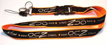 Podwójna wyszywana smycz do pendrive`ów OCZ