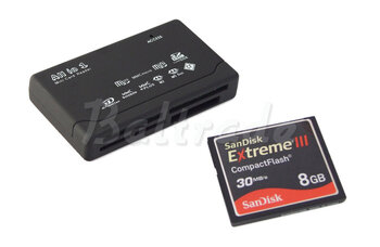 Uniwersalny czytnik mini z dodatkowymi slotami do microSD i MS M2