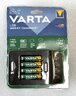OUTLET Ladegerät für Ni-MH Akkus VARTA SMART CHARGER PLUS 57684 + 4 Varta 2100 mAh AA Akkus OUTLET Ladegerät für Ni-MH Akkus VARTA SMART CHARGER PLUS 57684 + 4 Varta 2100 mAh AA Akkus